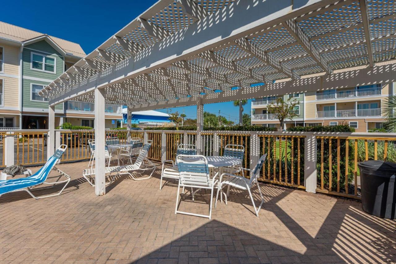 200 Yds To Private Gated Beach Access- 3Br-2Ba- Quiet Location In The Heart Of Destin! Exteriér fotografie